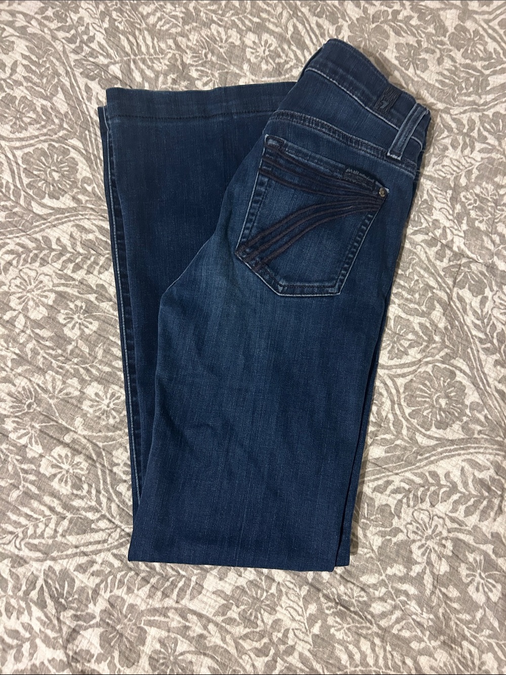 7 For All Mankind Women’s Dark Wash Jeans